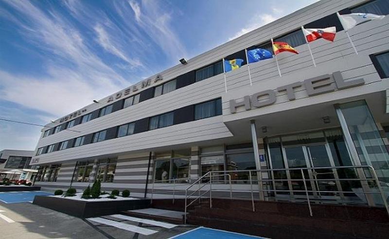 Hotel Adelma Hoznayo Eksteriør billede