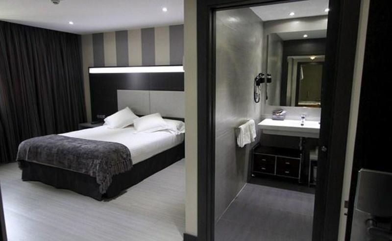 Hotel Adelma Hoznayo Eksteriør billede